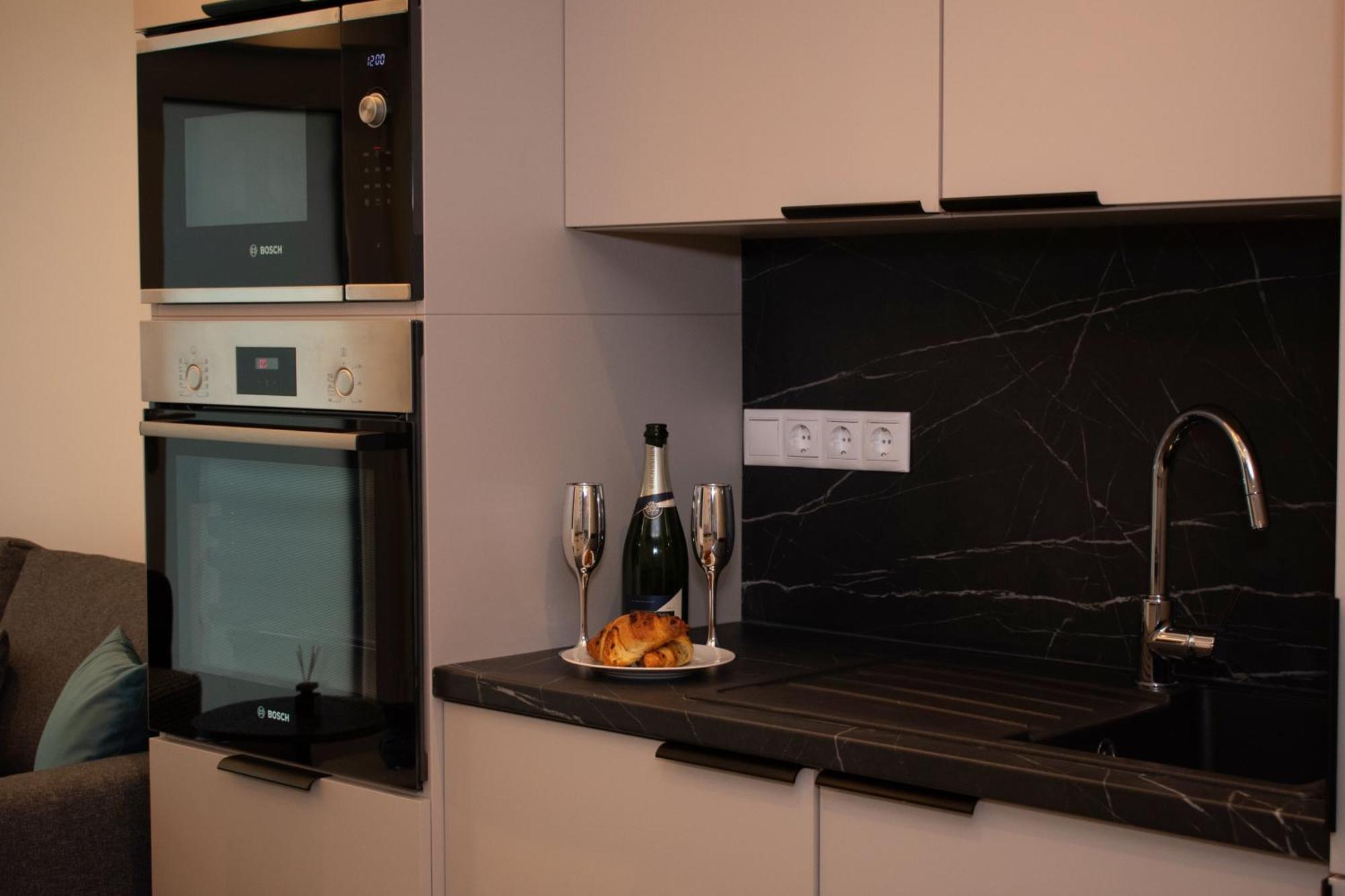 Luxury Cozy 2 Bdr Downtown Apt.4 Budapest Exterior foto